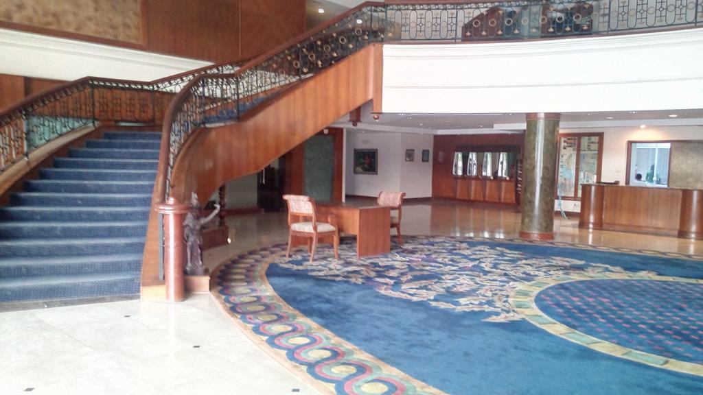 Seasons Of International Airport Hotel Yangon